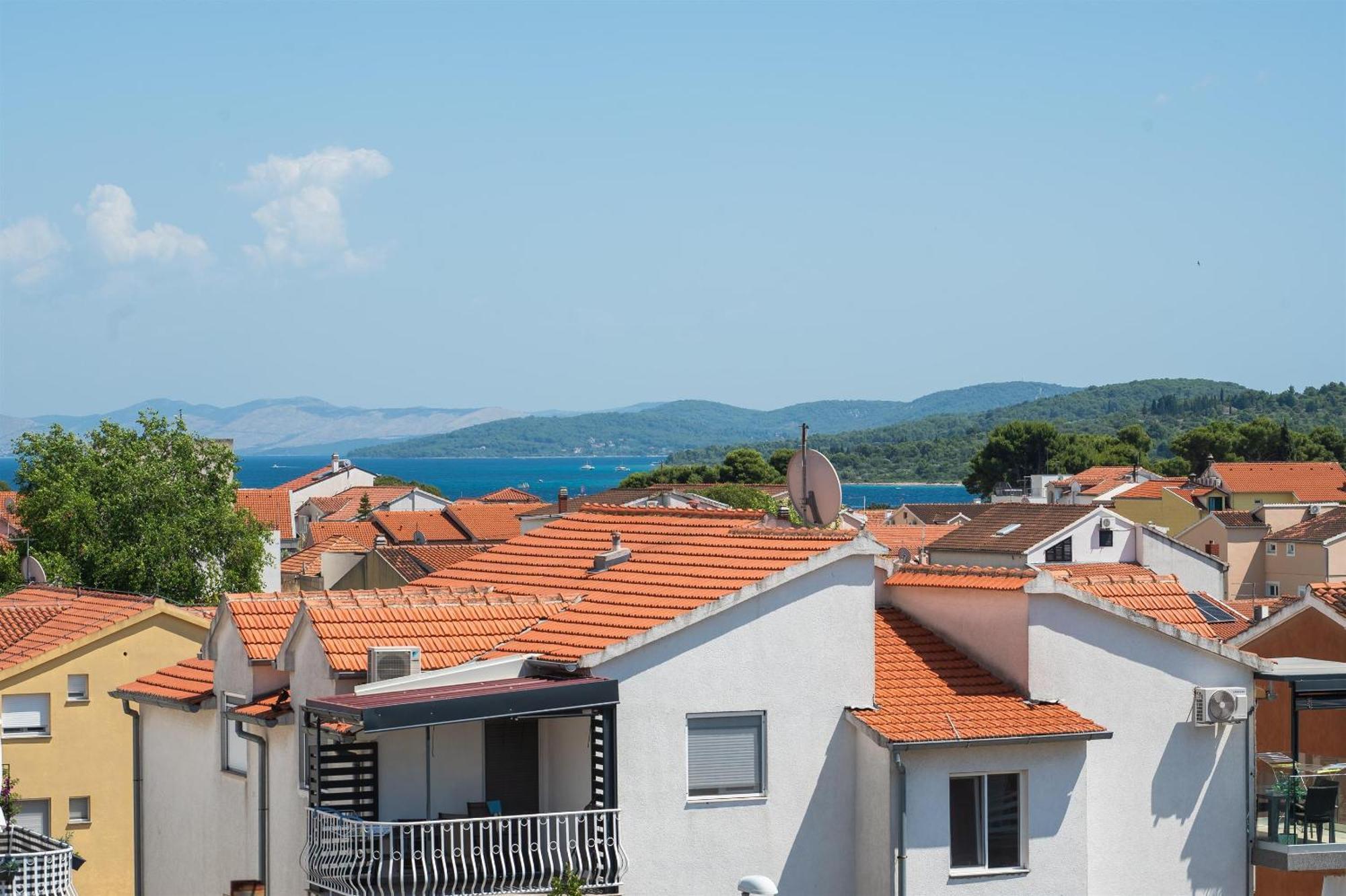 Apartments And Rooms Mladen Vodice Szoba fotó