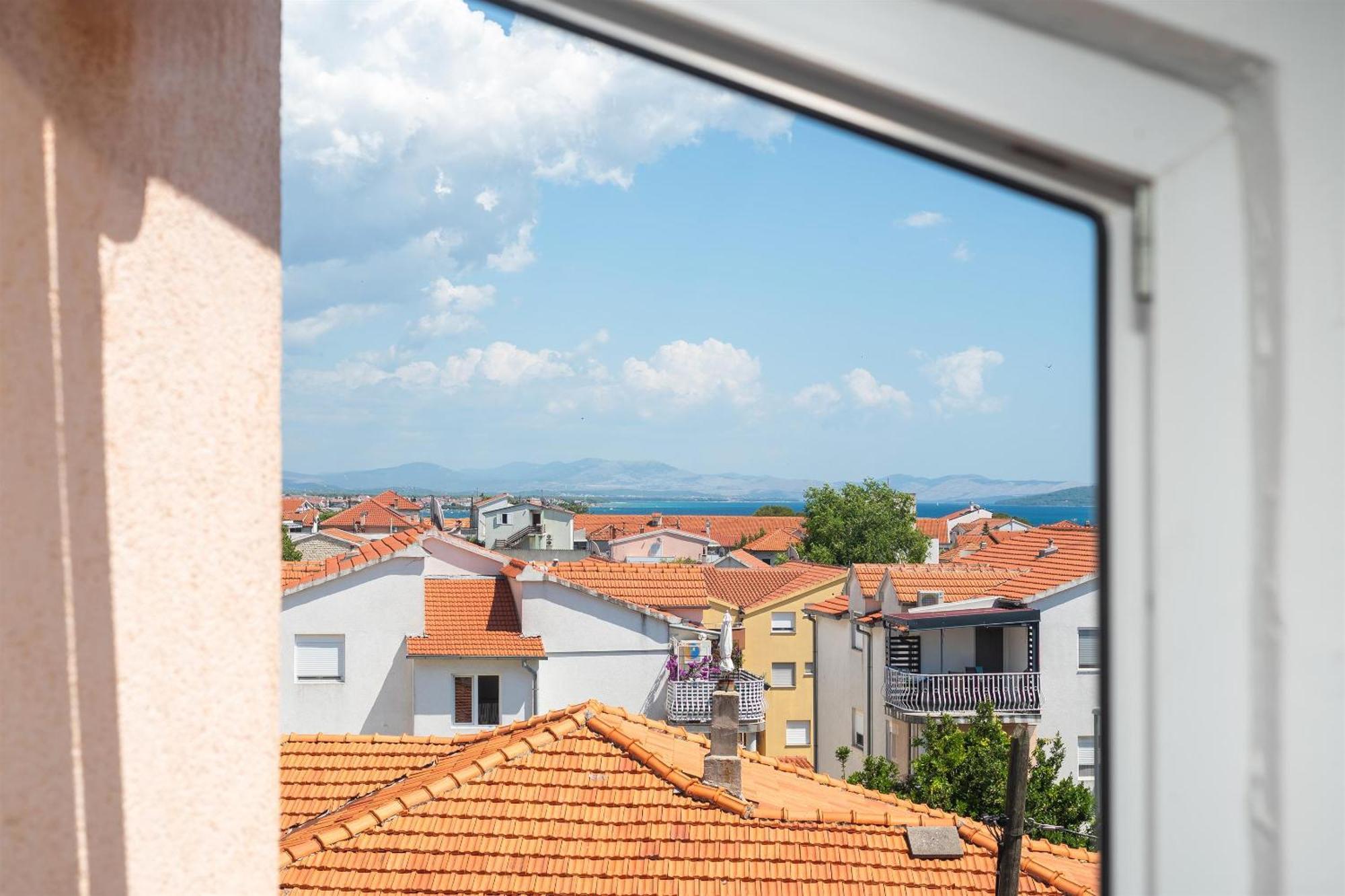 Apartments And Rooms Mladen Vodice Szoba fotó